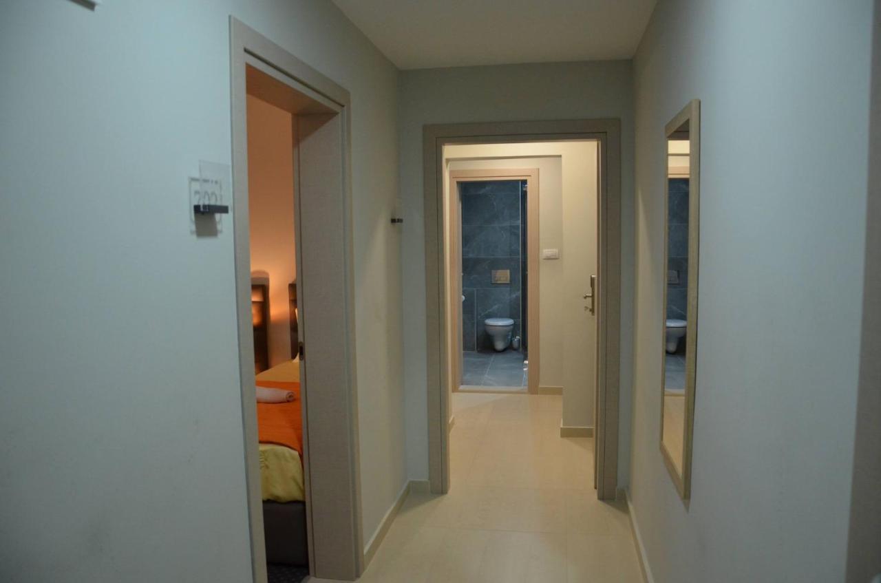 Ars Square Apartments Skopje Luaran gambar